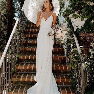 BHLDN Eddie K Beloved Gown (Size 10 but fits SIZE 6)